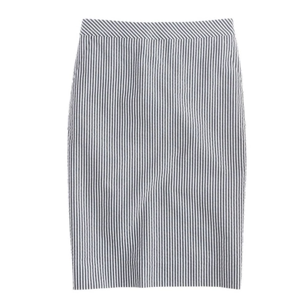 JCREW Size 4 No. 2 Pencil Skirt in Seersucker - Picture 2 of 7